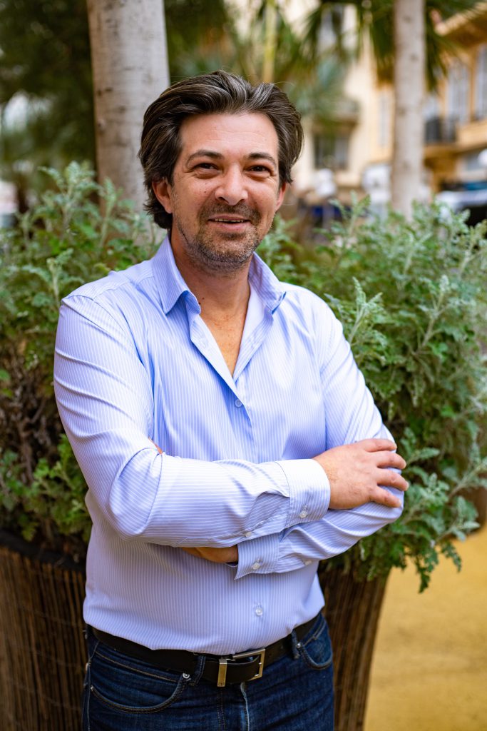Consultant référencement Nice le référencement est une opportunité et un avantage bien connu pour toute entreprise professionnelle qui veut se développer sur internet. Néanmoins, il faut savoir manipuler cet outil pour en voir les bénéfices et apparaître sur les pages de recherche Google. Consultant référencement Nice. Un projet de référencement doit être mis en place avant de lancer un site web. WebCorporate dispose des meilleurs outils et ressources pour cibler et se connecter efficacement avec vos cibles et prospects dans le but de vendre plus de produits et augmenter considérablement votre chiffre d’affaires.